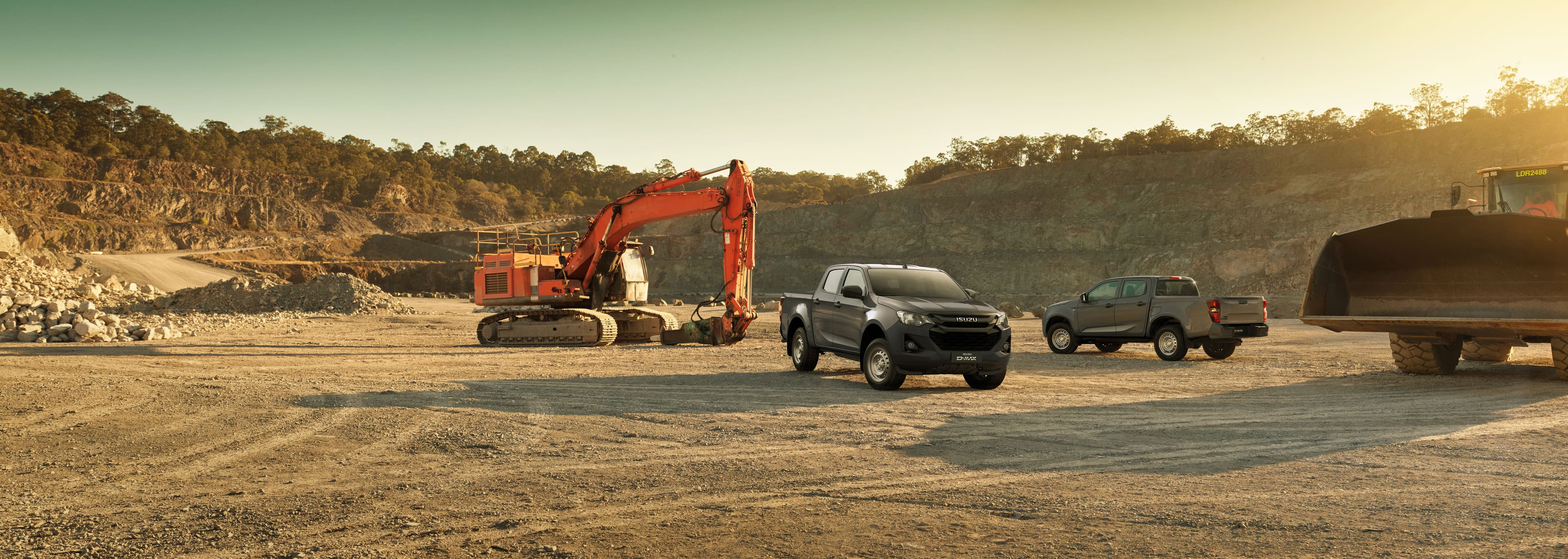 D-Max L Double Cab in a quarry